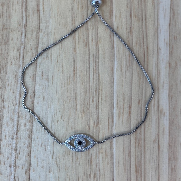 Adornia Jewelry - ADORNIA Womens Sterling Silver Swarovski Crystal Lariat Bracelet NWT